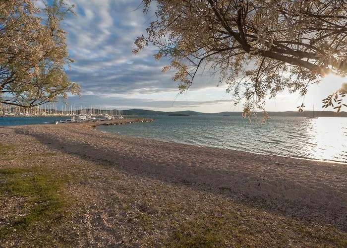 Zorica Biograd Na Moru